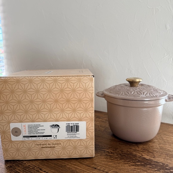 BNIB Rare Le Creuset Wagara Cocotte Every Sisal Rice Pot - Picture 7 of 14